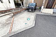 駐車場ももちろん完備しておりますのでお車所有の方にも心強いです。