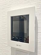 TVモニターでお部屋からお客様を確認できるので便利です。