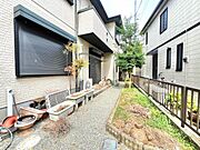 お庭スペースは、ガーデニングやお子様との外遊びなど多彩な用途でお楽しみいただけます。