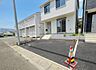 駐車場：駐車場ももちろん完備しておりますのでお車所有の方にも心強いです。