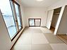 和室：和室スペースです。畳のお部屋は寛げる空間ですね。