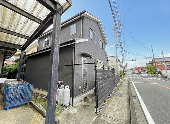 外観 南足柄市塚原 中古戸建