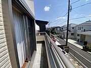 お洗濯ものを気持ち良く太陽の光で干せるのが嬉しいですね。