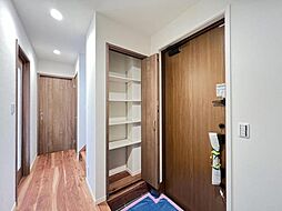 玄関の画像