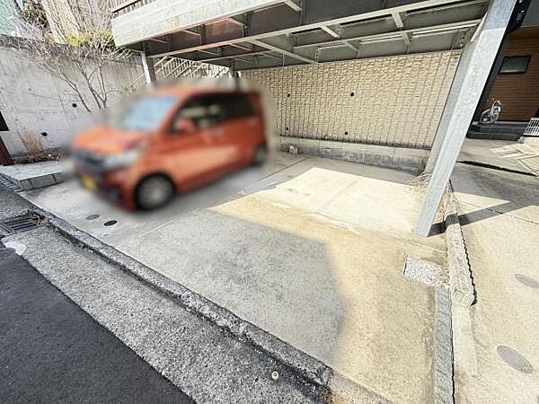 駐車場を拡大表示