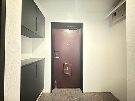 いつも気持ちよくご家族を迎えられる玄関です。