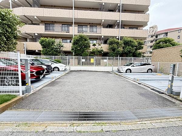 駐車場を拡大表示