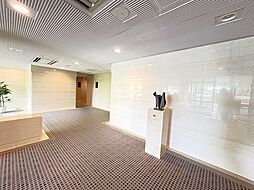 ◇◆エントランス◆◇マンションの顔とも言えるエントランスは、住む人のステータスを高めてくれる上質なデザイン♪