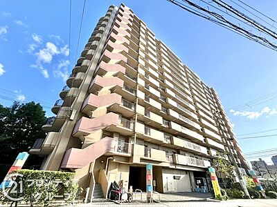 外観：14階建ての4階部分のお部屋です