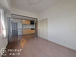 クラウンハイム塚本　中古マンション 2SLDKのリビング/ダイニング