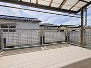 大きなベランダありで、いろいろな使い方ができます！