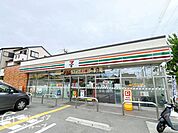 セブンイレブン尼崎東園田3丁目店 徒歩3分。 200m