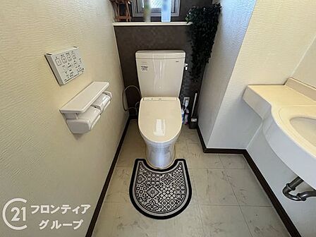 はじめてのマイホーム購入は、わからないことだらけで当然です。資金計画から物件選びまで、順を追ってスタッフが一緒に考えていきます。