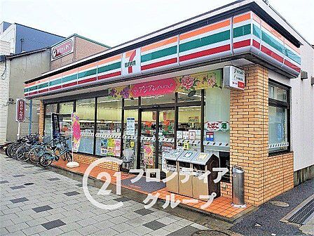 セブンイレブン尼崎昭和通7丁目店 徒歩2分。 150m