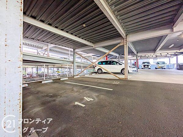 駐車場を拡大表示