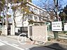 周辺：尼崎市立大成中学校 徒歩14分。 1070m