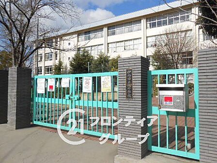 伊丹市立北中学校 徒歩5分。 370m