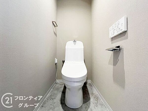 トイレを拡大表示