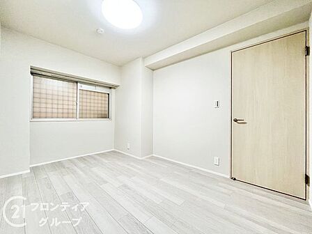 住まい選びは、価格や立地だけでなく、将来の暮らし方まで含めて考えることが大切です。今の段階で気になっていることを、まずスタッフに話してみてください