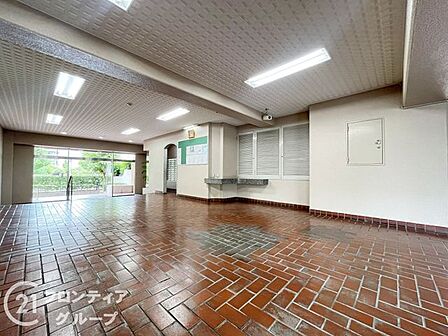 住まい探しで後悔しないためのポイントをスタッフがお伝えします。検討中の方もそうでない方も、まずは一度お話を聞かせてください