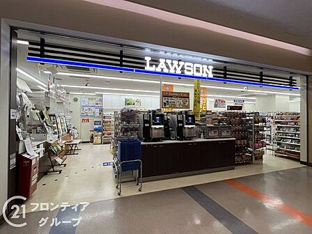 ローソン千船病院店 徒歩10分。 760m