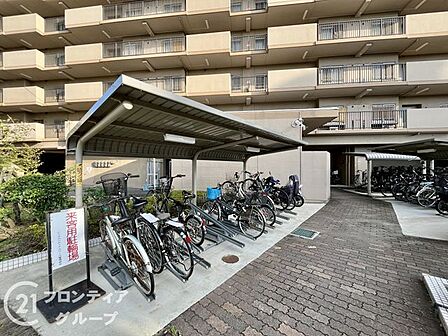 写真だけではわからない採光・広さ・周辺環境の実感は、実際に足を運んでみることが一番です。ご見学はいつでもご予約いただけます