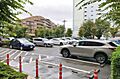 車高の高い車で...
