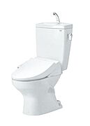 【リフォーム中】トイレは新品交換いたします。キズや汚れが付きにくい加工が施してあるのでお手入れが簡単です。直接肌に触れるトイレは新品が嬉しいですよね。