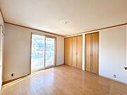 家族の分だけお部屋の使い方も様々。趣味のお部屋として使ってもよし、ご夫婦の寝室として使ってもいいですね。
