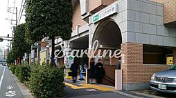 牛込神楽坂駅(都営地下鉄 大江戸線) 徒歩5分。 400m