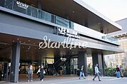 飯田橋駅(JR東日本 中央本線) 徒歩10分。 730m