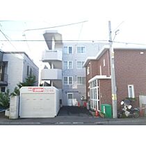 北海道札幌市中央区南十八条西15丁目1-17（賃貸マンション3DK・3階・55.82㎡） その1