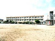 大曽根小学校（1100m）
