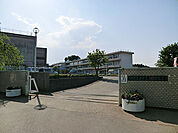茎崎第一小学校（1300m）