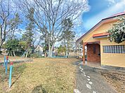 セントラルタウン会館前公園（160m）