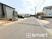 ～周辺環境もご案内いたします～ ・建物自体ももちろん大切ですが、暮らしていく上でとても大切な周辺環境。 ・ご見学時に周辺環境も併せてご案内させていただきますので、お気軽にご相談ください。 