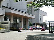 利根小学校（1300m）