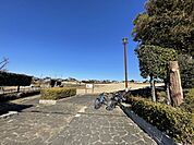 山崎貝塚町公園（500m）