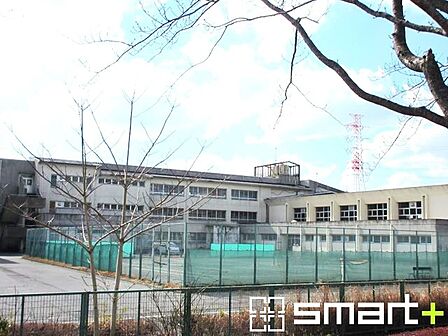 原山中学校(750m)