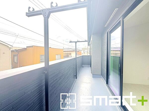 バルコニーを拡大表示