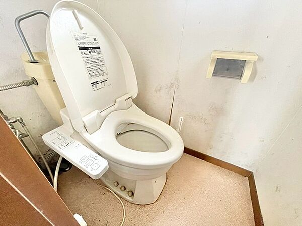 トイレを拡大表示