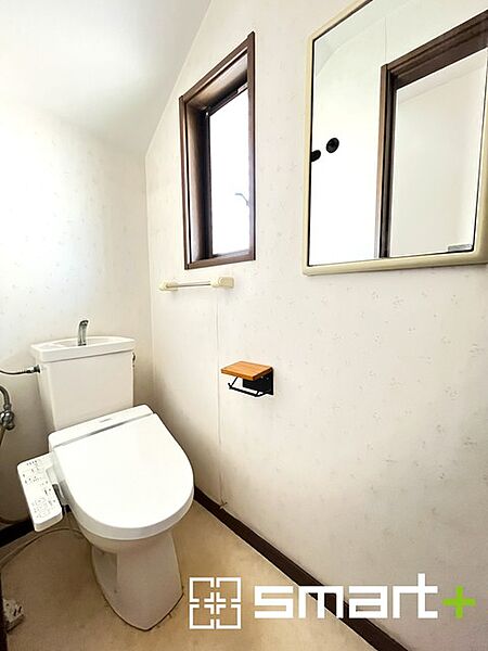 トイレを拡大表示