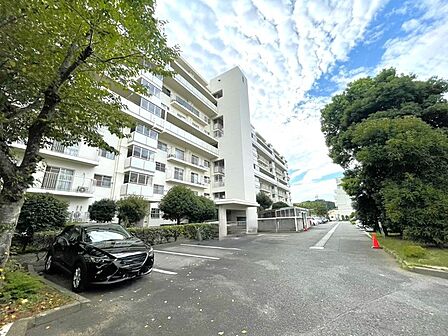 ~人気のマンションが販売開始です~ ・お待たせいたしました。「駅前マンションウィングB棟」のお部屋が販売開始です。 ・資金面のご相談などもお気軽にご相談くださいませ。