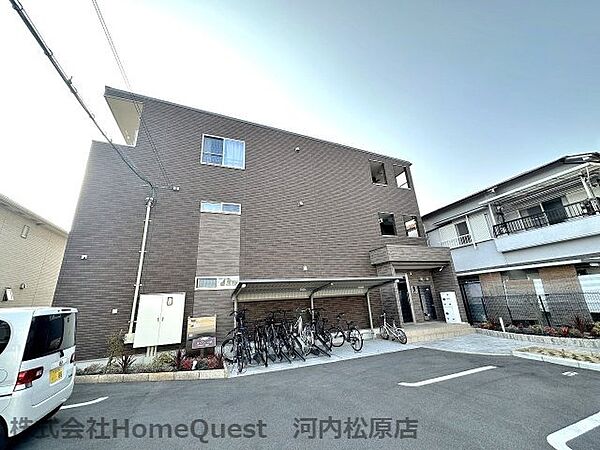 メゾン-18 ｜大阪府松原市北新町5丁目(賃貸アパート1K・3階・30.01㎡)の写真 その1