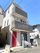 溢れる陽光でご家族の笑顔も輝く