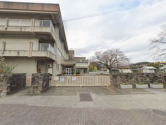 小学校 550...