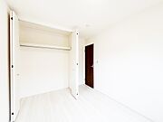 収納が充実しているので居住スペースを広々使えます