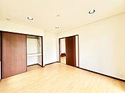 自分だけのスペース、どんなお部屋にするかとっても楽しみですね！ （2階）