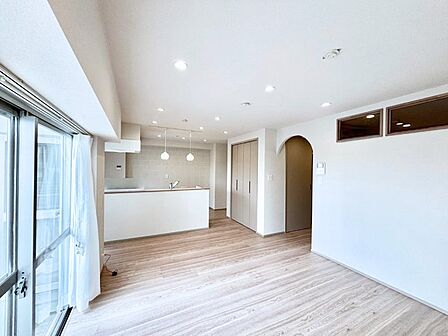 木の温もりがやさしいフローリングは安らぎをもたらす住空間