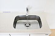 いつでも清潔なおいしいお水を。一つの水栓で水道水と浄水を使い分け。